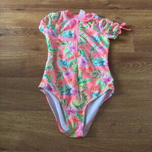 Cat & Jack pink floral one piece zip up swimsuit in size M (8)